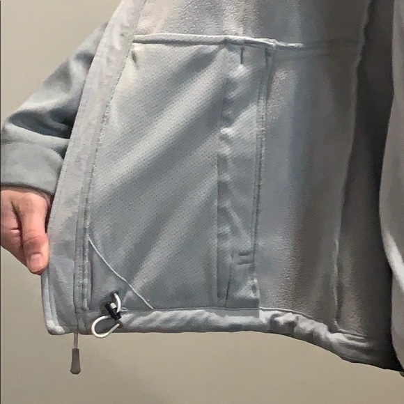 North Face women’s jacket size Medium - Picture 3 of 5